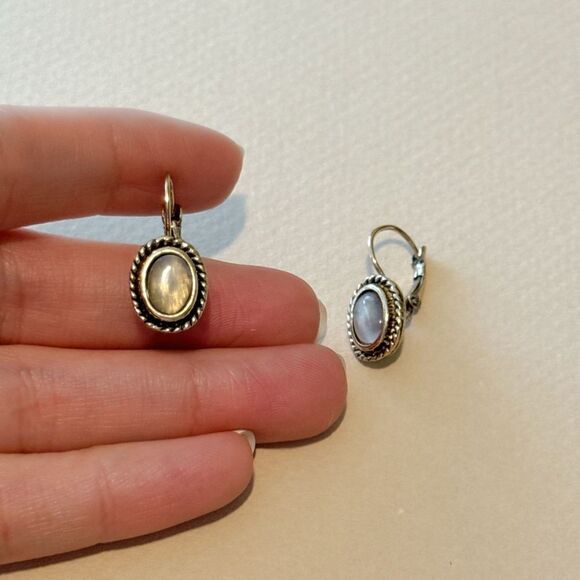 Vintage crystal earrings A847 - Picture 5 of 5